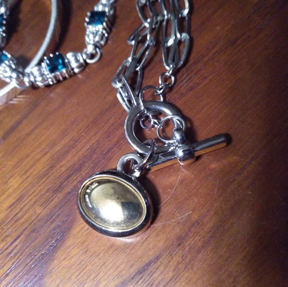 Vintage & Modern bracelets and Necklace - Picture 2 of 8